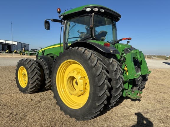 Image of John Deere 8345R equipment image 2