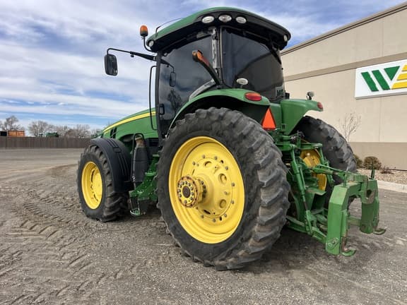 Image of John Deere 8345R equipment image 2