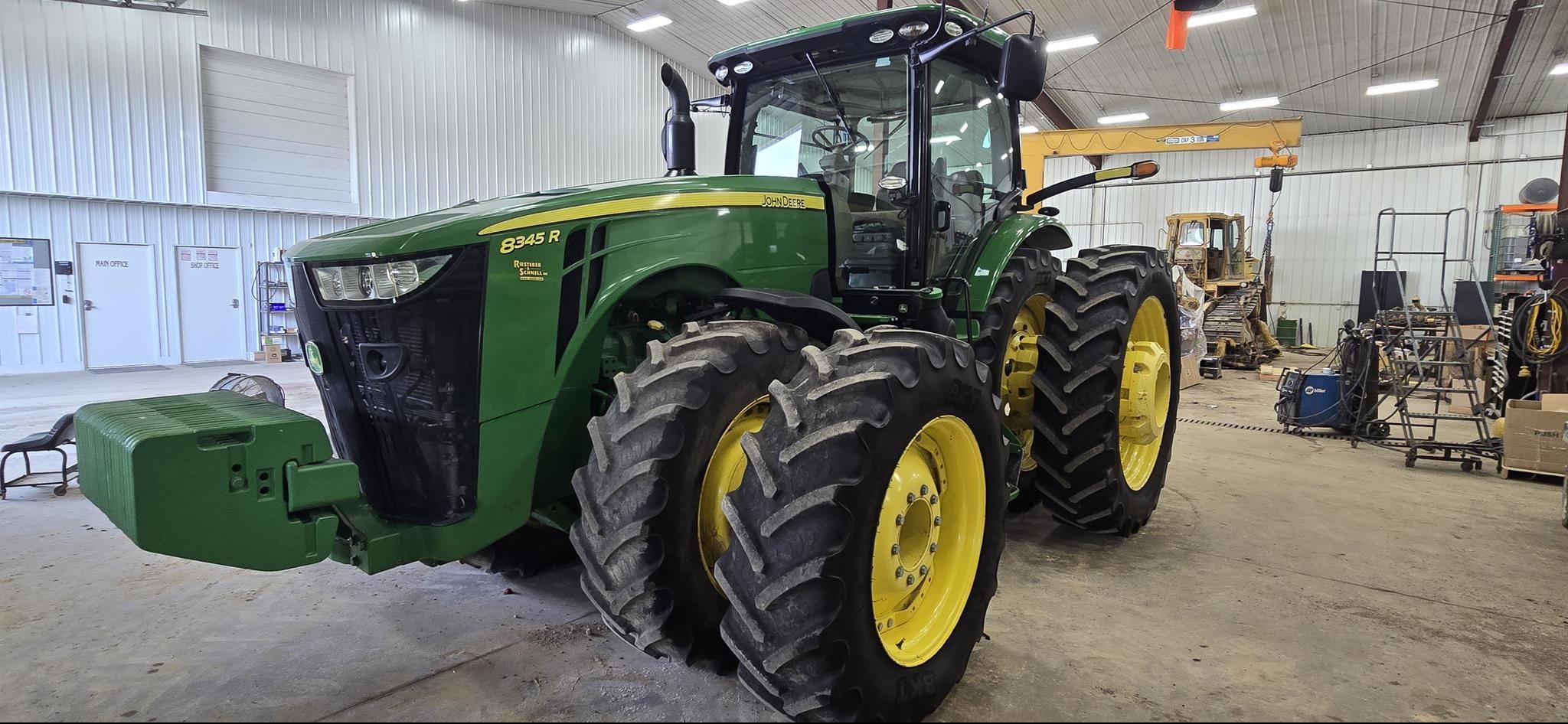 2016 John Deere 8345R Equipment Image0