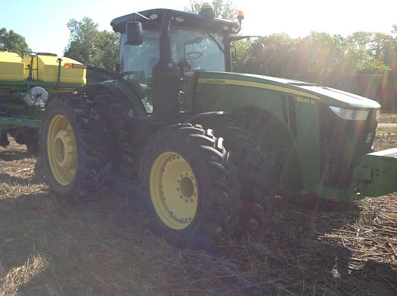 Image of John Deere 8345R equipment image 1