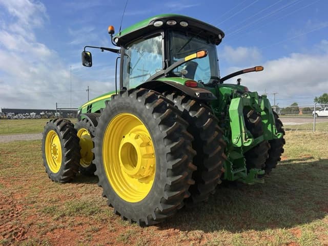 Image of John Deere 8345R equipment image 2