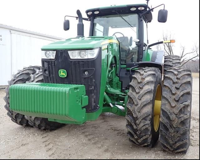 Image of John Deere 8345R equipment image 2