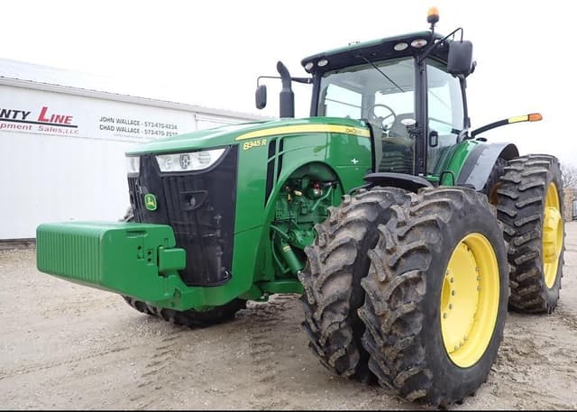Image of John Deere 8345R equipment image 1