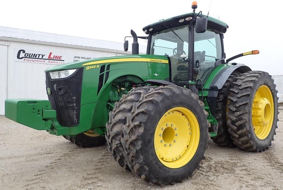 2016 John Deere 8345R Equipment Image0