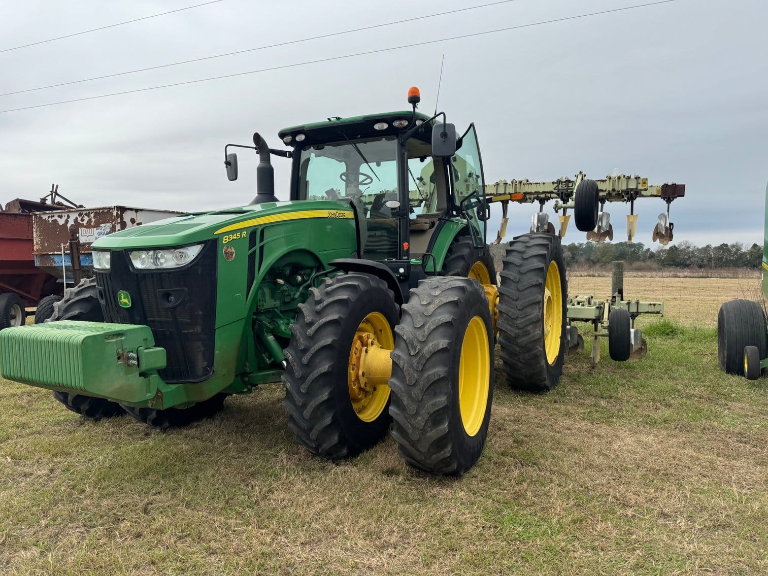 2016 John Deere 8345R Equipment Image0