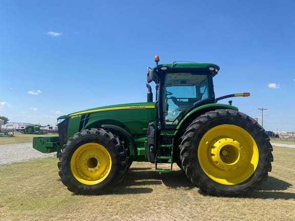 Main image John Deere 8370R