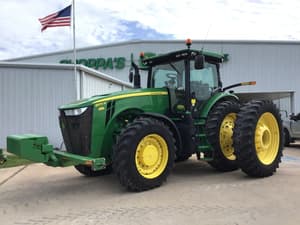 2016 John Deere 8370R Image