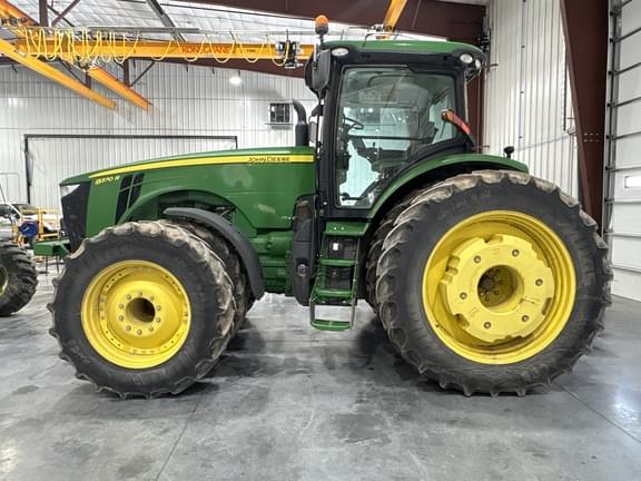 Image of John Deere 8370R equipment image 1