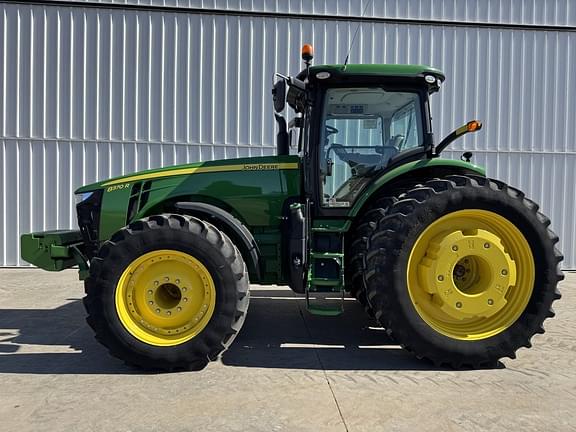 Image of John Deere 8370R Primary image