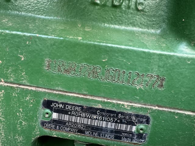 Image of John Deere 8370R equipment image 3