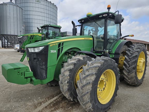 Image of John Deere 8370R Primary image