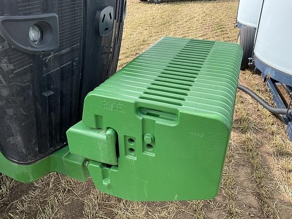 Image of John Deere 8370R equipment image 4