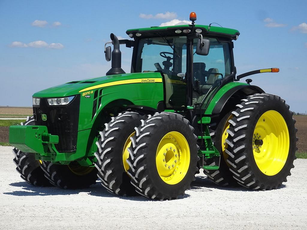 Image of John Deere 8370R Primary image