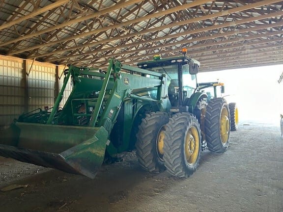 2016 John Deere 8370R Equipment Image0