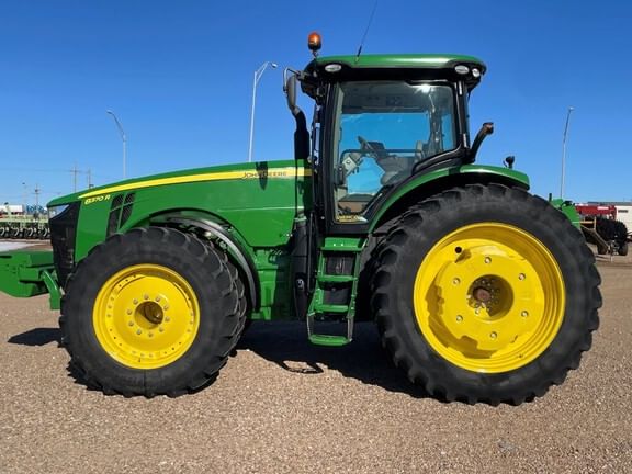 Main image John Deere 8370R