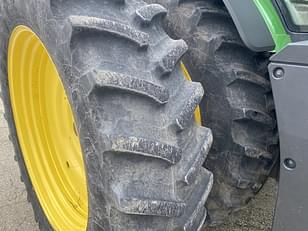 Main image John Deere 8370R 10