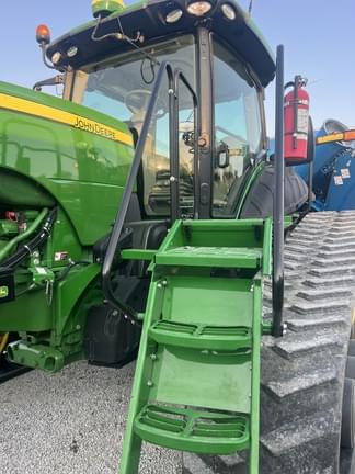 Image of John Deere 8370RT equipment image 2