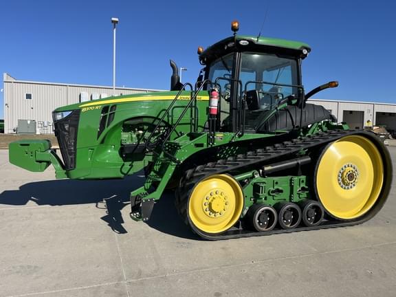 Image of John Deere 8370RT equipment image 3