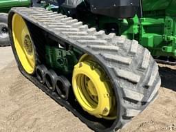 Image of John Deere 8370RT equipment image 2