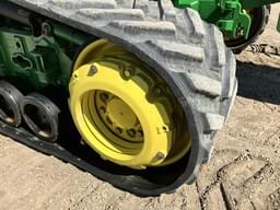 Image of John Deere 8370RT equipment image 4