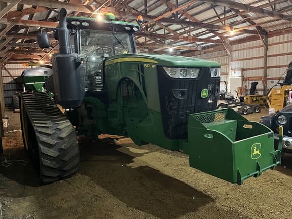 Image of John Deere 8370RT equipment image 1