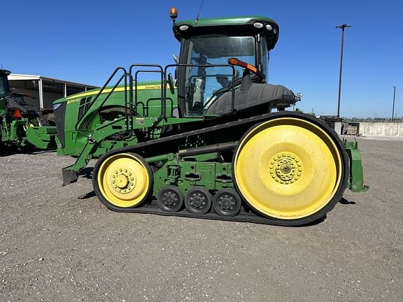 Image of John Deere 8370RT equipment image 1