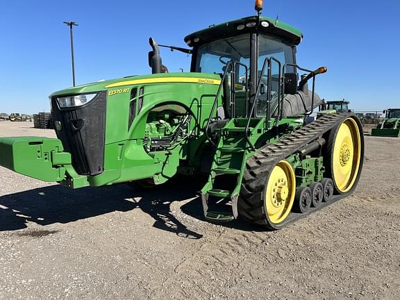 Image of John Deere 8370RT equipment image 2