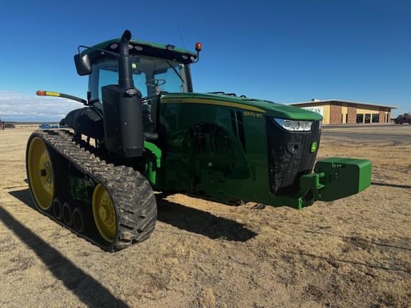 Image of John Deere 8370RT equipment image 2