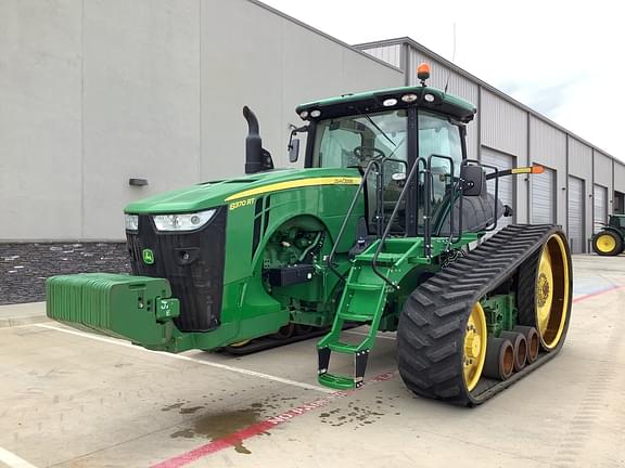 Image of John Deere 8370RT equipment image 2