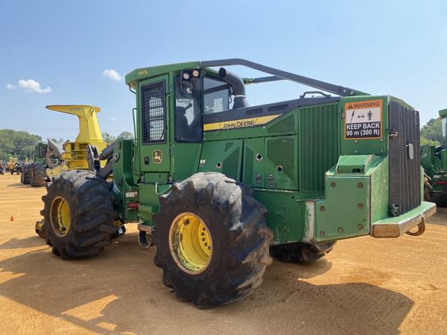 Image of John Deere 843L equipment image 1