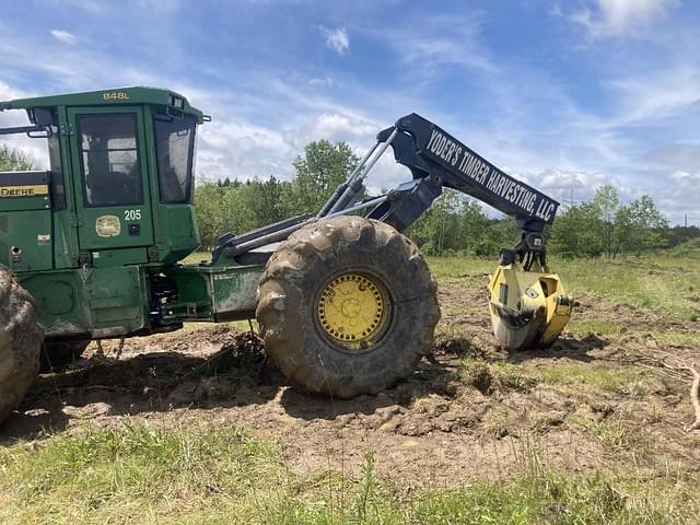 Image of John Deere 848L equipment image 2