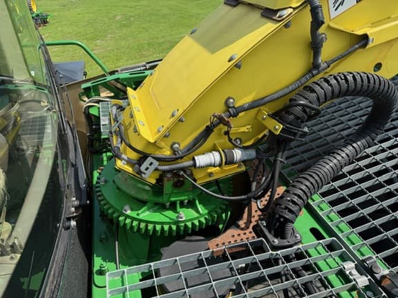 Image of John Deere 8500 equipment image 4
