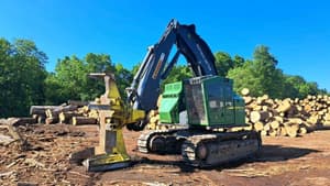 2016 John Deere 853M Image