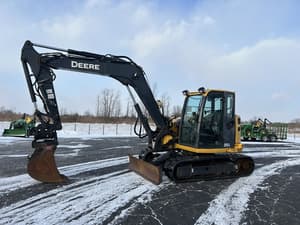 2016 John Deere 85G Image