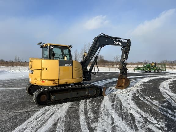 Image of John Deere 85G equipment image 2