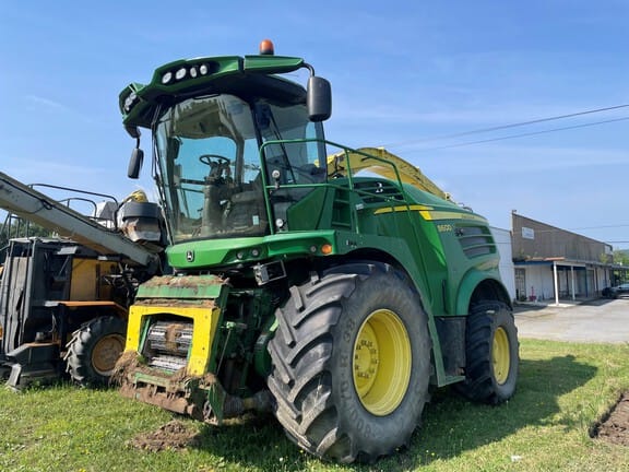 2016 John Deere 8600 Equipment Image0