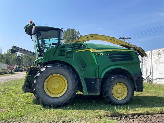 Image of John Deere 8600 equipment image 2