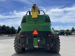 Main image John Deere 8600 4