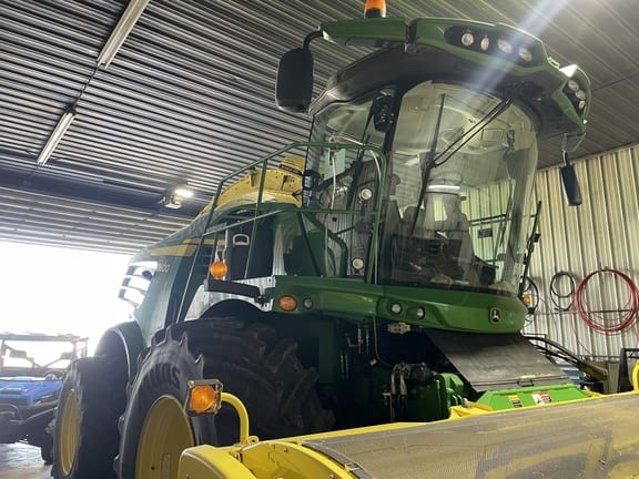 2016 John Deere 8600 Equipment Image0