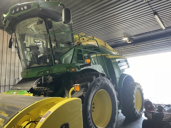 Image of John Deere 8600 equipment image 2