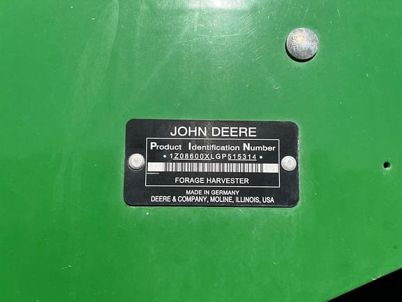 Image of John Deere 8600 equipment image 2