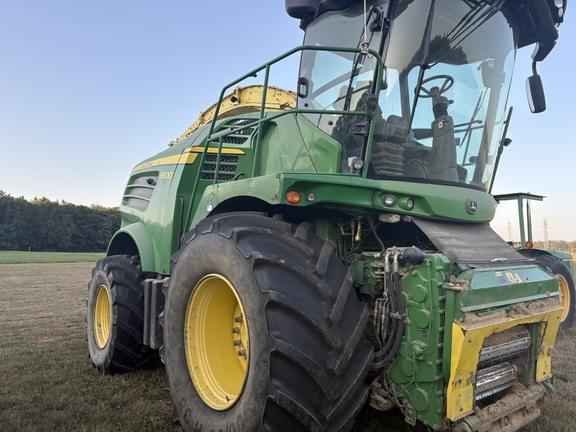 Image of John Deere 8600 equipment image 2