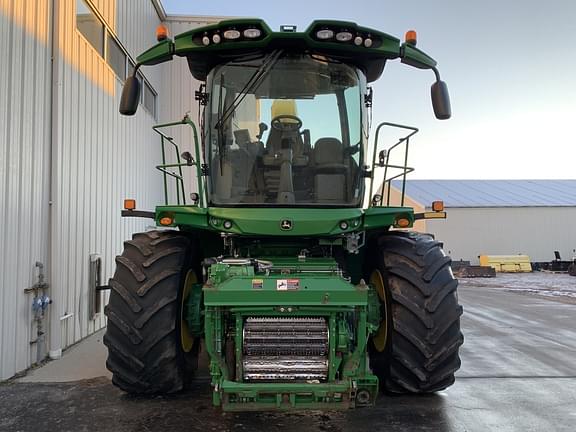 Image of John Deere 8600 equipment image 3