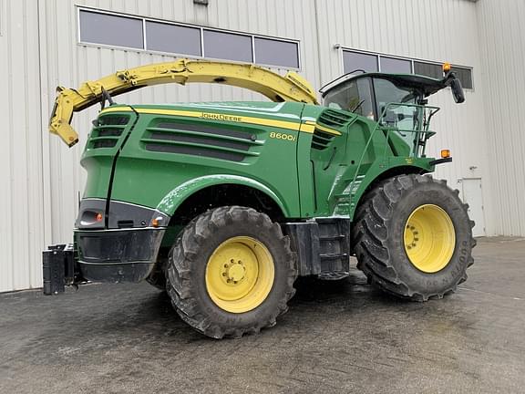 Image of John Deere 8600 equipment image 3