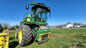 Main image John Deere 8600 4