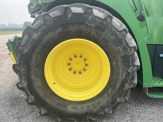 Image of John Deere 8600 equipment image 4
