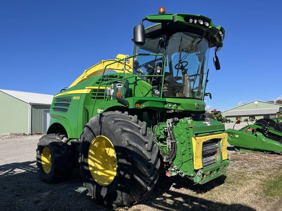 2016 John Deere 8600 Equipment Image0