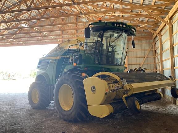 Image of John Deere 8600 equipment image 2