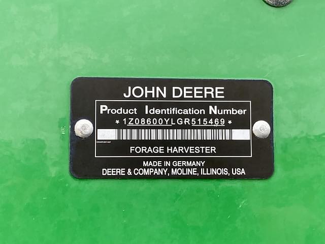 Image of John Deere 8600 equipment image 1