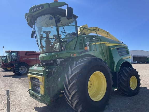 Main image John Deere 8700i